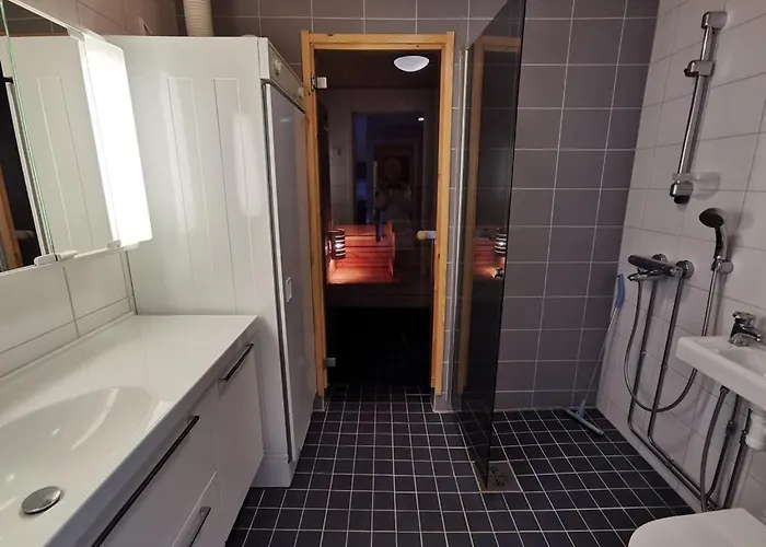 아파트 Naekoealahuoneisto 413 소티